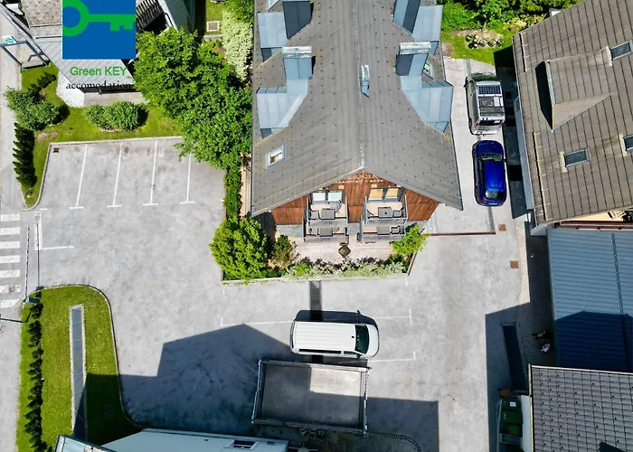 Apartments And Rooms Bernik